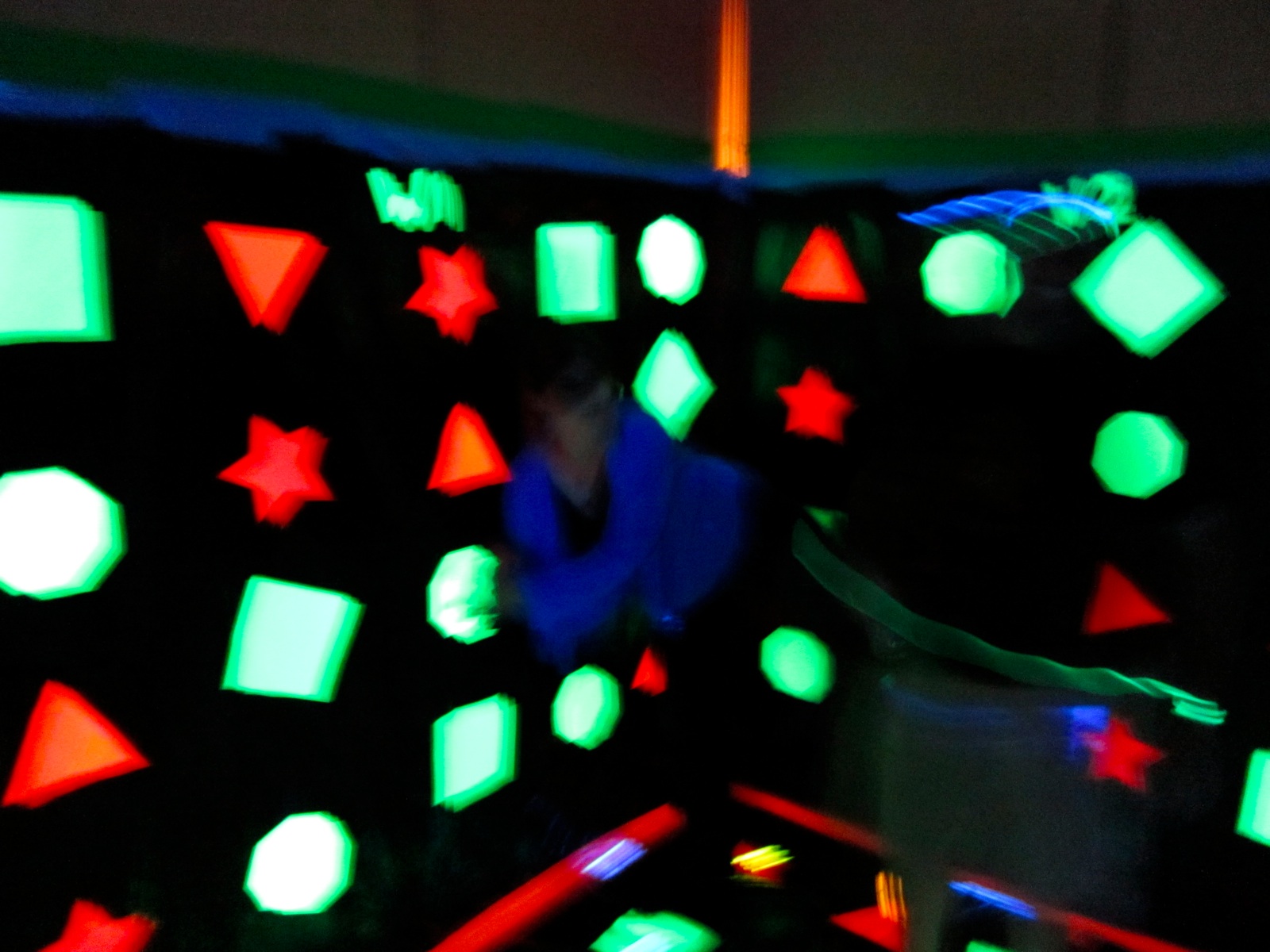 Black Light Twister- Abby v. Ian - 2