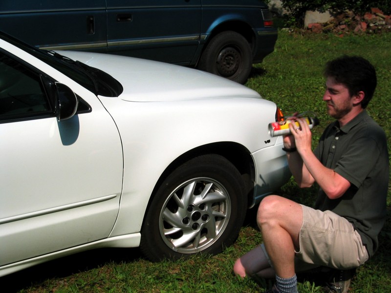 Ike Fixes A Flat