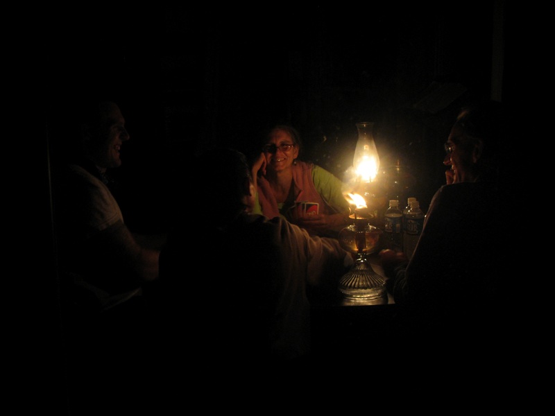 Koons Family Playing Uno - 2