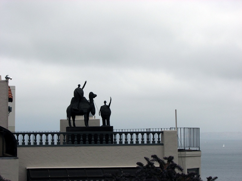 Waving Sculpture