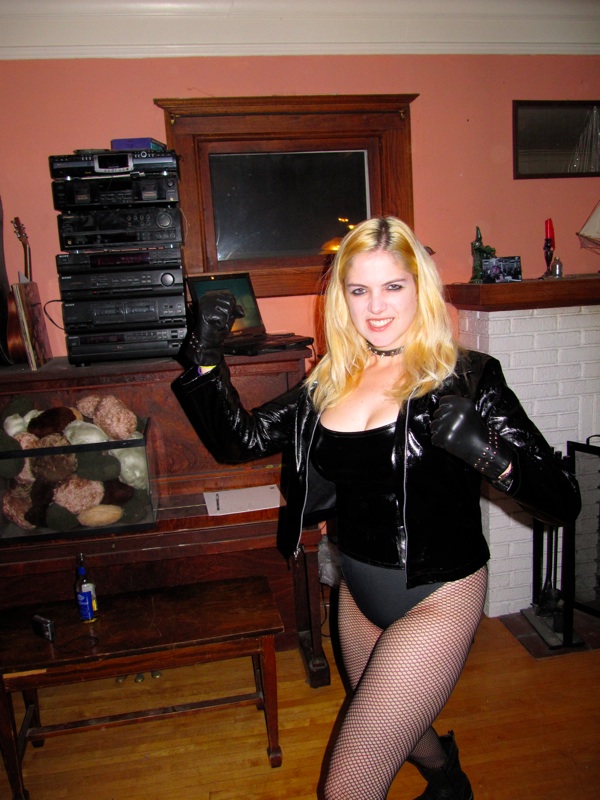 Black Canary Poses