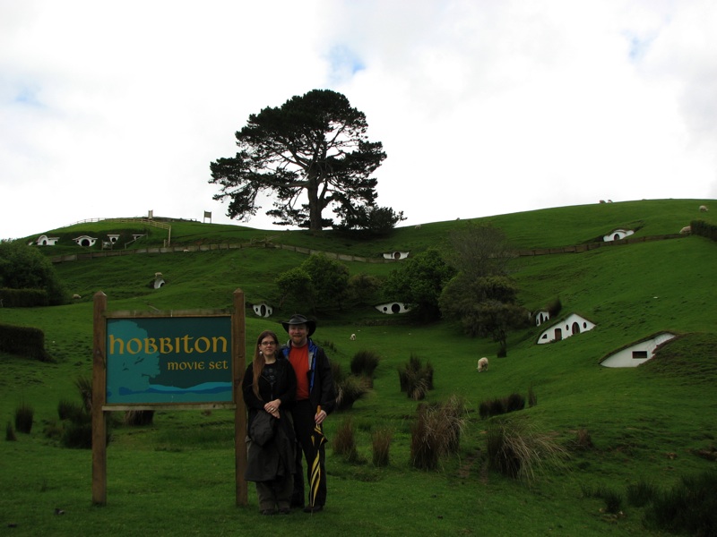 Aaron And Abby On The Hobbiton Set